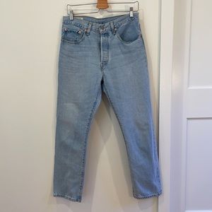 30x28 Levi’s 501